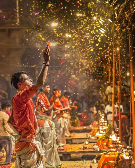 Many people think they cannot have knowledge or understanding of God without reading books. But hearing is better than reading, and seeing is better than hearing. Hearing about Benares is different from reading about it; but seeing Benares is different from either hearing or reading. Hindu Festival Aesthetic, Haridwar Ganga Aarti Photography, Aarti Aesthetic, Ganga Aarti Aesthetic, Hindu Culture Aesthetic, Ganga Ghat Photography, Ganga Aarti Photography, India Culture Photography, Haridwar Ganga Aarti