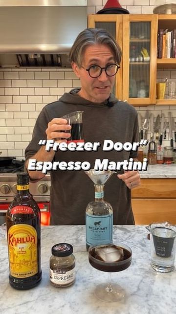 Espresso Martini Large Batch, Big Batch Espresso Martini Recipe, Freezer Door Martini, Espresso Martini Pitcher, Batched Espresso Martini, Make Ahead Espresso Martini, Espresso Martini Batch Recipe, Freezer Door Espresso Martini, Large Batch Espresso Martini