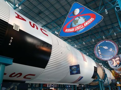 KENNEDY SPACE CENTER, FLORIDA, USA - Visitors looking at the Saturn 5 rocket. , #Ad, #CENTER, #FLORIDA, #KENNEDY, #SPACE, #Saturn #ad Saturn 5, Space Saturn, Space Center, Florida Usa, Model Boats, Rocket, Nasa, Photo Image, Editorial