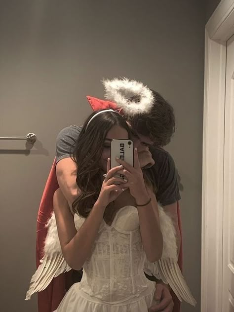 summer & whit | things i wanted to say (but never did) Stile Kylie Jenner, ماثيو ماكونهي, Couples Halloween Outfits, Cute Couple Halloween Costumes, Angel Costume, Couples Halloween, Couples Vibe, Halloween Costume Outfits, Foto Poses