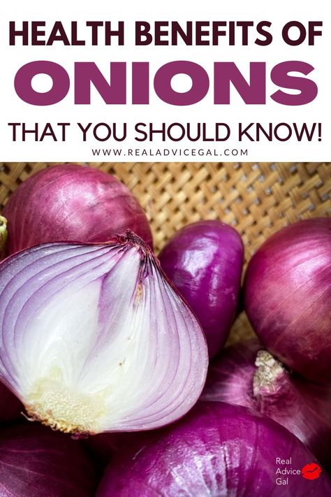 Onions are a staple in many cuisines and have been used for their medicinal properties for centuries. In addition to their unique flavor and aroma, onions contain a range of nutrients and compounds that have been linked to numerous health benefits. Read this article to find out about the amazing health benefits of onions Health Benefits Of Onions, Benefits Of Onions, Onion Benefits, Onion Benefits Health, Harvest Kitchen, Super Food, Natural Health Tips, Nutrition Information, Wholesome Food