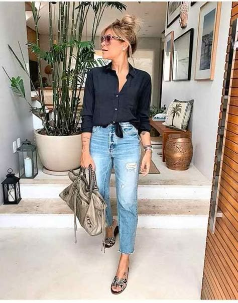 Simple Spring Outfits, Shopify Marketing, Mum Fashion, Sales Funnel, Mode Casual, Cooler Look, Looks Street Style, Sales Funnels, Mode Inspiration