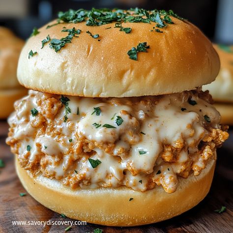 Chicken Alfredo Sloppy Joes Ground Chicken Alfredo Sloppy Joes, Chicken Parmesan Sloppy Joes, White Sloppy Joes Recipes, Chicken Alfredo Sloppy Joes, Cajun Chicken Sloppy Joes, Chicken Alfreado, Chicken Alredo, Leftover Sloppy Joes, Chicken Sloppy Joe Recipe