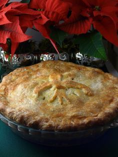 Tortiere Pie, Tortiere Recipe Meat Pies, Tourtiere Pie, Tortiere Recipe, Acadian Recipes, French Canadian Meat Pie Recipe, Tourtiere Recipe, Canadian Meat Pie Recipe, Traditional Christmas Eve Dinner