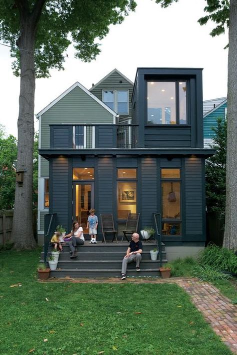 old house, modern addition - I love this Victorian Modern, Modern Addition, Modern Victorian, Louisville Kentucky, Paint Colors For Home, Facade House, Victorian Homes, Exterior Paint, My Dream Home