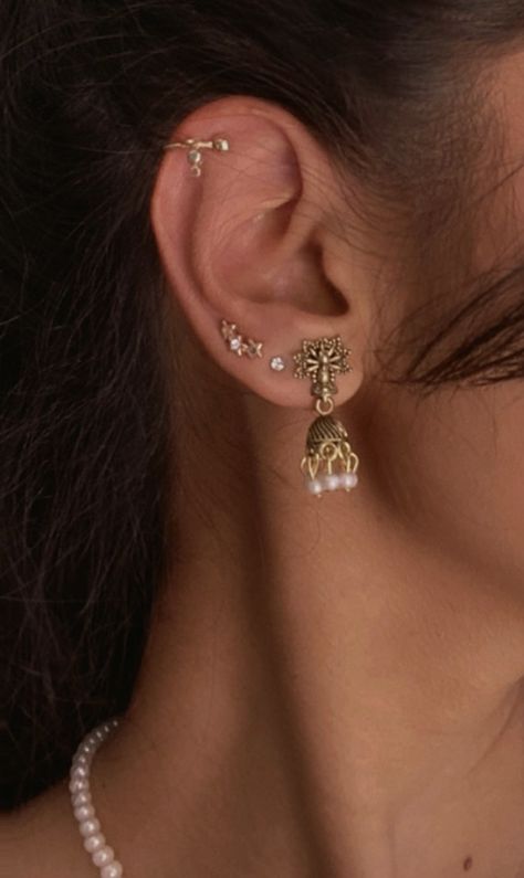 Traditional Ear Piercings, Indian Ear Piercings Ideas, Desi Ear Piercings, Ear Piercings Indian, Indian Ear Piercing, Mini Jhumkas, Indian Earrings Aesthetic, Traditional Piercings, Jhumkas Aesthetic