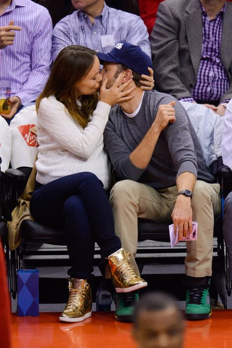 Pin for Later: The 52 Sweetest, Sexiest Celebrity PDA Moments of 2014 Olivia Wilde and Jason Sudeikis Jason Sudeikis Olivia Wilde, Jason Sudeikis, Glen Powell, Celebrity Lifestyle, Olivia Wilde, Jennifer Garner, I Get It, Amber Heard, Hollywood Glam