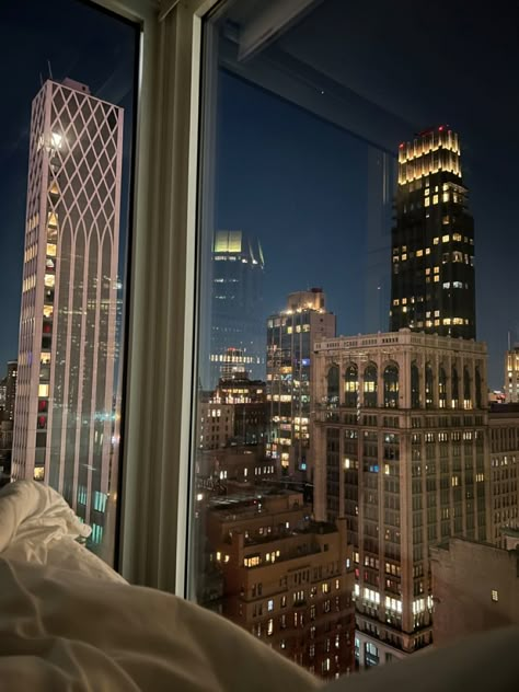 Arlo Nomad, Wealthy Woman, Nyc Penthouse, City View Apartment, Apartment View, Apartment Goals, City At Night, Dream Apartment Decor, Nyc Life