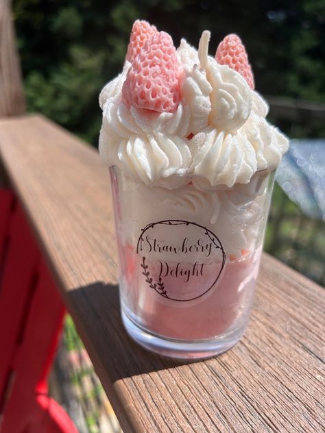 Strawberry scented whipped candle. Made with soy, mica, and scented oil. Candied Candles, Preppy Candles, Whipped Candles, Whipped Candle, Candles Business, Teen Accessories, Cloud House, Pretty Candles, Candy Candle