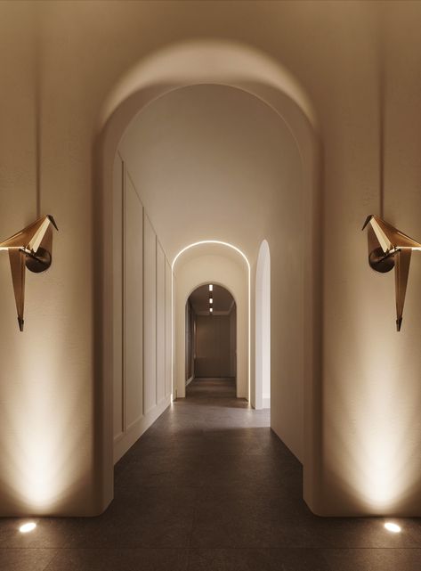 Soft Interior Lighting, Arched Corridor, Arch Corridor, Arch Passage, Curved Entrance, Dinning Lighting, Arch Lighting, Vintage Mansion, Column Lighting