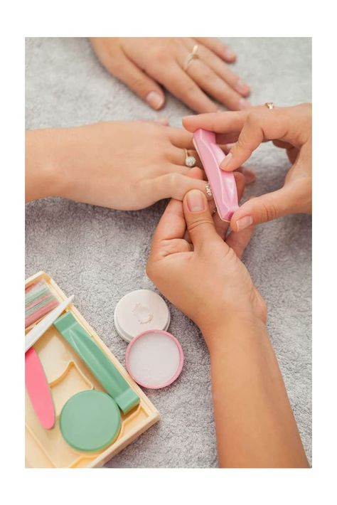 KODI PROF CORPORATION NEONAIL Japanese Manicure &#39;&#39; P.Shine&#39;&#39; SET Nail Conditioner &amp; Natural Luster Nail Buffer Kit Green/Pink 8g Paste 5g Powder Japanese Manicure, Nail Art Tool Kit, Nail Buffers, Shine Nails, Manicure Ideas, Nail Buffer, Pedicure Nail Art, Manicure Y Pedicure, Manicure Set