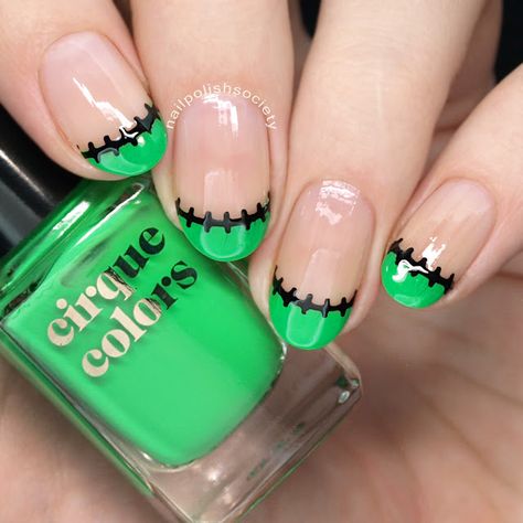 What's Up Nails Fall Plates and Stencils Review >> Nail Polish Society Buzz Nails, Spooky Nails Pumpkin, Hollow Ween Nails, Pumpkin Face Nail Art, Simple Halloween Nails Short Pumpkin, Classy Halloween Nails, Halloween Nails Simple, Fall Plates, Howlloen Nail