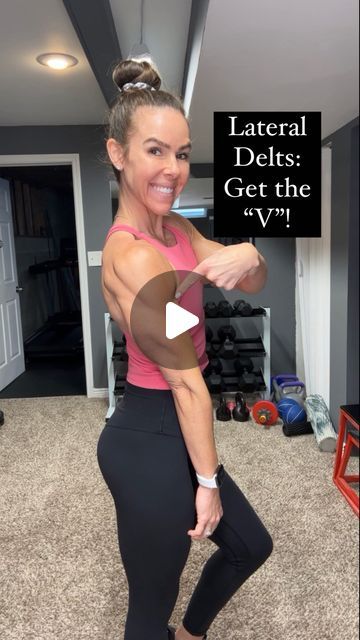 Sarah Gearino✨WOMEN’S CONFIDENCE COACH✨Mindset-Nutrition-Fitness on Instagram: "How do you get that “V” in your delts? . Well, it’s not going to be from this routine (or any routine) alone. . The “defined/shredded/toned” look comes from targeted exercises such as these, in combo with: ✅Sleep improvement ✅Stress response improvement  ✅Proper Nutrition  . As for this routine, I suggest 3 sets of 12-15 reps. 1️⃣Single Arm Dumbbell Lateral Raises 2️⃣Single Arm Cable/Band Lateral Raises 3️⃣Single Arm DB Side Plank Pikes holding DB 4️⃣Single Arm Reverse Cable/Band Flys . You can use a band in the case you don’t have a cable machine. . If you’d like more info on both this cable machine and/or the wall mount and band setup I used prior to getting my Anker 7, drop “equipment” in the comments. . Hav Band Setup, Bicep And Tricep Workout, Cable Workout, Cable Machine, Lateral Raises, Plank Workout, Triceps Workout, Shoulder Workout, Upper Body Workout