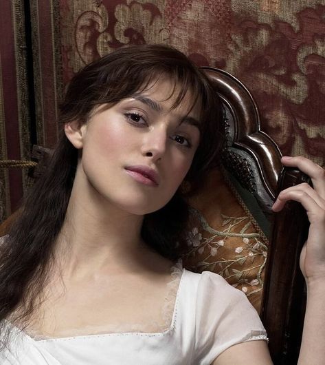 Kira Knightly, Kiera Knightly, Sherilyn Fenn, Pride And Prejudice 2005, Keira Knightly, Black Sisters, Pride Prejudice, Elizabeth Bennet, Bellatrix Lestrange