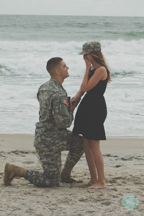 Engagement photography @Dakota Stuart Hersey Photography Soldier And Girlfriend Pictures, Military Boyfriend Aesthetic, Marine Girlfriend Pictures, Military Couple Photography, Military Couple Pictures, Military Couples Photos, Marine Girlfriend, Military Relationships, Soldier Love