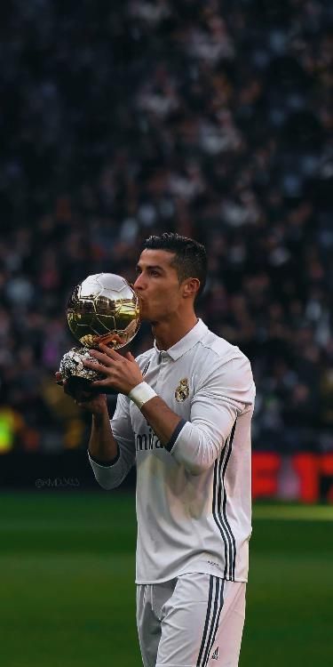 Cristiano Ronaldo Young, Cristiano Ronaldo Style, Cr7 Vs Messi, Cristiano Ronaldo Video, Cristiano Jr, Ronaldo Photos, Cristiano Ronaldo Juventus, Real Madrid Cristiano Ronaldo, Cr7 Jr