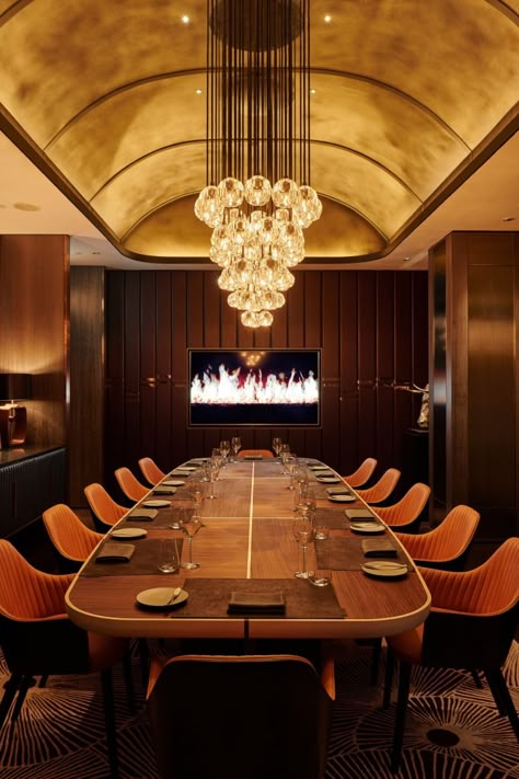 » Overlooking Marina Bay, the new cult restaurant in Singapore is furnished by Bross Private Dining Room Restaurant, Dining Room Design Luxury, Modern Restaurant Design, Vip Room, Lobby Interior, Restaurant Concept, Interior Design Photos, Private Dining Room, Luxury Dining