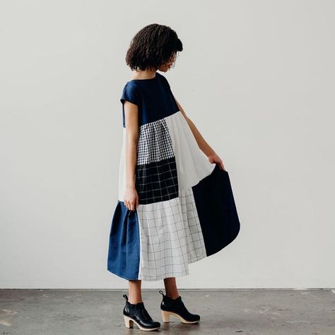 It’s an exciting morning because the Spring Collection of Museo is here! It’s so thoughtfully and well made. We adore this homegrown… Long Tiered Dress, Quilt Shirt, Patchwork Fashion, Tier Dress, Patchwork Dress, Diy Dress, Kimono Sleeve, Tiered Dress, Spring Collection