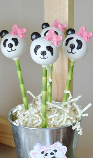 Adorable cake pops at a Panda Birthday Party! See more party ideas at CatchMyParty.com! Panda Bear Cake, Animal Cake Pops, Bolo Panda, Kawaii Party, Panda Baby Showers, Panda Cake, Panda Birthday Party, Panda Decorations, Cake Pop Designs