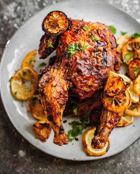 Air Fryer Whole Tandoori Chicken Chicken In Oven, Whole Roast Chicken Recipe, Potatoes And Vegetables, Best Roasted Chicken, Roasted Chicken Recipe, Pakistani Dishes, Spinach Curry, Whole Roasted Chicken, Oven Roasted Chicken