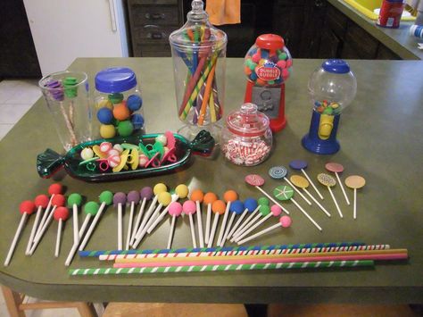 dramatic play candy store could probably use these for a measuring activity in the dramatic play area Sweet Shop Role Play Eyfs, Candy Store Dramatic Play, Candy Shop Dramatic Play, Dramatic Play Themes, Role Play Areas, Prop Box, Restaurant Themes, Dramatic Play Preschool, Dramatic Play Area