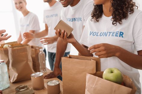 Items That Charities Really Need You To Donate - Most of us can’t throw around money without thinking. Thankfully, many charities and shelters require other things besides money... Read more here - https://globalgoodgroup.com/items-that-charities-really-need/ #globalgood #giveback #charity #charities #donate Food Bank Volunteer, Volunteer Recognition, Health Fair, Harvest Recipes, National Days, Volunteer Work, Homeless Shelter, Volunteer Opportunities, Diy Mothers Day Gifts