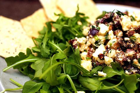 feta salsa salad by smitten, via Flickr Rocket Recipes, Feta Salsa, Salsa Salad, Sundried Tomato, Smitten Kitchen, Feta Salad, Salsa Recipe, Dried Tomatoes, Yummy Appetizers