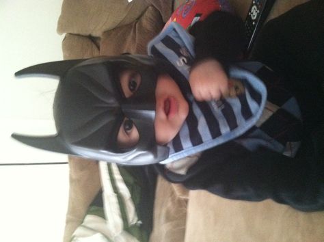 Baby batman Baby Batman Costume, Batman Bebe, Baby Boy Batman, Batman Baby, Cute Batman, Batman Love, Baby Batman, I Want A Baby, Batman Costume