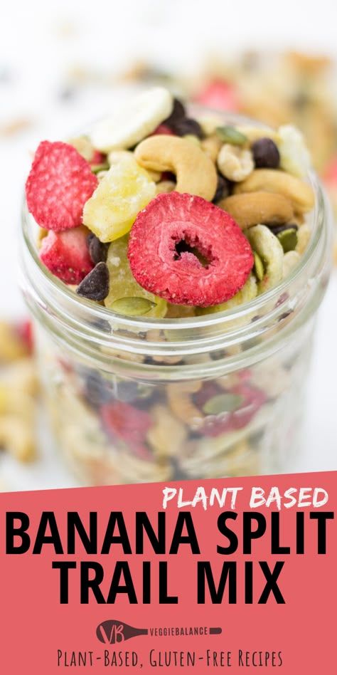 Healthy Trail Mix Recipes Clean Eating, Savory Trail Mix Recipes, Trailmix Snacks, Healthy Trail Mix Recipes, Healthy Banana Split, Trail Mix Recipe, Healthy Trail Mix, Recipe Printable, Salty Sweet Snacks