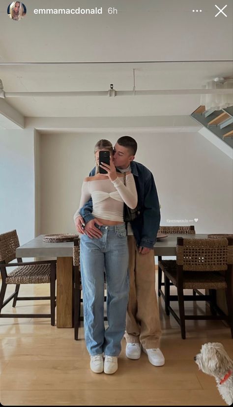 Relationship goals outfit aesthetic boyfriend Payton Pritchard, Emma Macdonald, Aesthetic Boyfriend, Goals Couple, Cold Fashion, Couple Fits, Aesthetic Couple, Couples Vibe, Boyfriend Goals