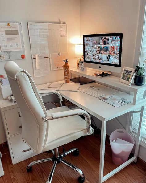 Sonya Beck's Amazon Page Work From Home Room, Wfh Aesthetic, Wfh Office, Guest Bedroom Home Office, Ideas For Rooms, Office Vibes, Future Office, Work Office Decor, Apple Imac