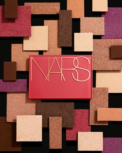 Glow to another dimension. Introducing limited-edition NARS Euphoria Face Palette, featuring eight eyeshadows and three highlighting powders. Euphoric Color Complex, an exclusive blend of light-reflecting pearls and pure color pigments, creates a lightweight powder formula that glides over skin and blends effortlessly and seamlessly. #narscosmetics #narseyeshadow #narshighlighter #facepalette #eyeshadow #highlighter #eyemakeup #eyeshadowpalette Nars Eyeshadow Palette, Palette Spring, Nars Eyeshadow, Eyeshadow Highlighter, Dream Makeup, Nars Makeup, Eyeshadow Base, Raspberry Seed Oil, Shimmer Lights