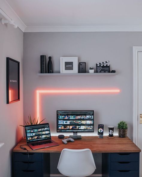 SpawnPoiint | Chris (@spawnpoiint) posted on Instagram • Mar 17, 2020 at 4:15pm UTC Mens Bedroom Decor, Home Studio Setup, Bedroom Setup, Study Room Decor, Gaming Room Setup, Workspace Inspiration, Gamer Room, Game Room Design, Home Office Setup