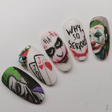 Joker Nails Designs Art, Joker Nail Ideas, The Joker Nails Designs, Joker Halloween Nails, Joker Acrylic Nails, Joker And Harley Quinn Nails, Joker Themed Nails, Joker Nails Acrylic, Joker Inspired Nails