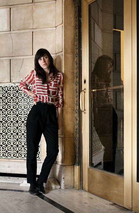 Julia Holter, Red And White Shirt, Indie Pop, Pop Artist, Music Genres, Music Lover, Favorite Pins, Album Art, Pop Music