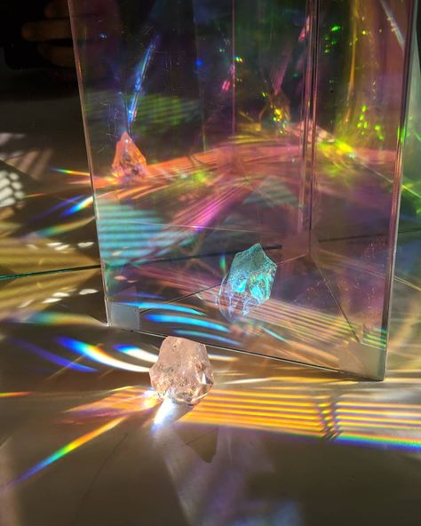 Light Refraction Aesthetic, Light And Reflection, Rainbow Light Reflection, Light Refraction Photography, Reflection And Refraction Of Light, Light Reflection Art, Light Reflection Photography, Water Light Reflection, Prism Reflection