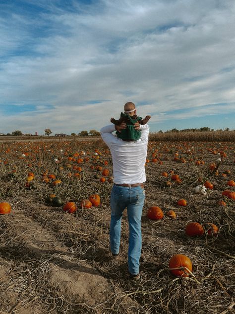 Pumpkin Patch Photos With Baby, Cute Family Fall Picture Ideas, First Pumpkin Patch Pictures, Fall Pumpkin Patch Photo Shoot Family, Family Pictures At Pumpkin Patch, Family Pictures Pumpkin Patch, Family Of 3 Pumpkin Patch Pictures, Pumpkin Patch One Year Old Photos, Fall Family Pumpkin Patch Photos