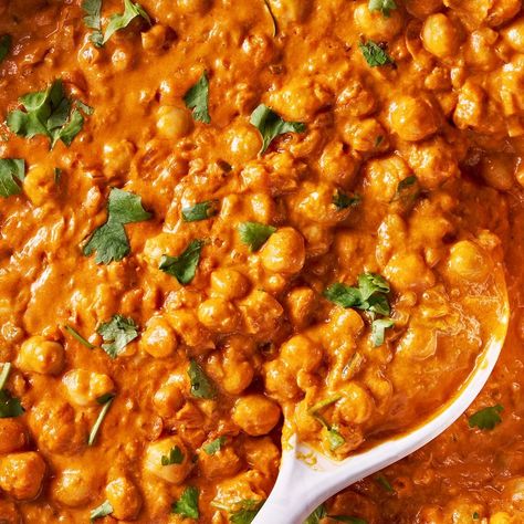 Indian butter chickpeas Butter Chickpeas, Seasoned Chickpeas, Batch Recipes, One Pot Vegetarian, Cooking Jasmine Rice, Vegetarian Italian, Healthy Vegetarian Dinner, Healthy Recipe Ideas, Tomato Gravy