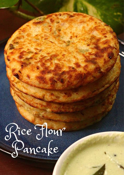 Indian Pancakes Recipe, Rice Flour Pancakes Recipe, Recipes With Rice Flour, Diner Meals, Green Onion Pancake Recipe, Carrot Water, Corn Flour Recipes, Recipes With Rice, Rice Flour Pancakes