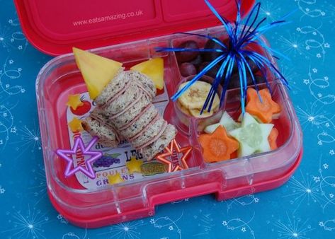 Rocket Firework Themed Bento Lunch in the Yumbox for Bonfire Night - Eats Amazing UK Planet Box Lunch Ideas Rover, Bonfire Night Kids, Space Bento Lunch, Star Wars Bento Lunch, Unicorn Bento Lunch, Fun Sandwiches, Fireworks Night, Food Competition, Firework Rocket