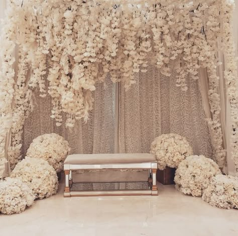 Wedding Throne Decoration, Engaged Backdrop, Nikah Decoration, Wedding Decor Business, Wedding Throne, Dekor Nikahan, Pelamin Tunang, Simple Wedding Decoration, Wedding Pelamin