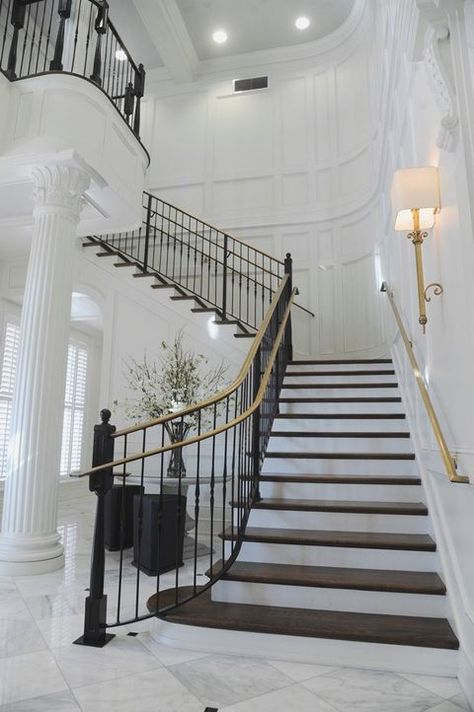 The foyer at Phi Mu UA College Sorority House, Patch Aesthetic, Sorority House, The University Of Alabama, Phi Mu, University Of Alabama, White Decor, White Aesthetic, Future House