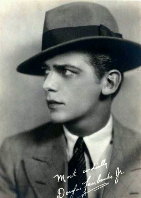 Douglas Fairbanks jr  A Well Dressed Man: Hats | Homburg |Panama | Fedora Web site : www.thejonathanalonso.com  #Hats #Homburghat #panamahat #fedorahat #fedora #Jonathan Alonso Vintage Headwear, Douglas Fairbanks Jr, Portrait Album, Douglas Fairbanks, Vintage Gentleman, Buster Keaton, The 20s, Actors Male, Hollywood Icons