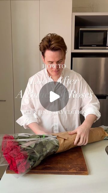 Loui Burke on Instagram: "🌹 ♥️ You can’t go wrong with roses for Valentine’s Day - my tip is to get them from the market; it’s more budget-friendly. Here’s how I prep them. Starting with these extra-long stems, we need to remove the leaves first. Using a rubber brush makes it straightforward and keeps your hands safe from those thorns. Once that’s done, we’ll move on to prepping the roses. First, we remove the guard petals—they’re often bruised and flaky, not ideal for gifting. Then, I enhance their appearance, making them fuller. There are two methods: gently stretching the petals back, or flexing them with your thumb and pointer finger. Ensure the roses are at room temperature for easy bending and to prevent petal tearing. Flex two layers of petals, and you’ll have a stu The Guard, Rose Stem, Fresh Flower, Flexing, Bunch Of Flowers, Move On, Bending, Extra Long, Stretching