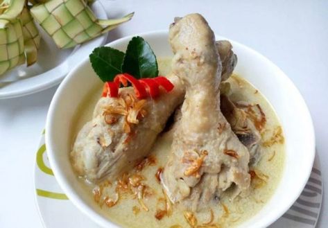 20 Resep Opor Ayam yang Enak Gurih dan Mudah (Rekomended) | Klik website untuk melihat lebih banyak Resep Masakan Opor Ayam, Kari Ayam, Weekend Cooking, Indonesian Cuisine, Quick Desserts, Culinary Recipes, Indonesian Food, Yummy Eats, Fresh Juice