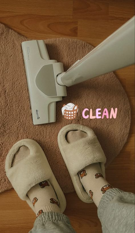 Cleaning Home Aesthetic, Cleaning Aesthetic, Cleaning Inspiration, Instagram Creative Ideas, Shotting Photo, Cleaning Motivation, Inspiration Aesthetic, Cleaning Day, Instagram Ideas Post