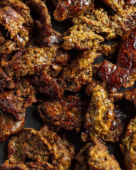 Vegan Gyro Meat, Seitan Marinade, Seitan Gyros, Gyros Meat, Vegan Gyros Recipe, Vegan Gyros, Gyro Meat Recipe, Vegan Kebab, Vegan Meat Substitutes