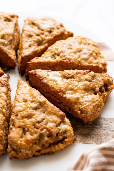 Pumpkin Cottage Cheese Scones Cottage Cheese Scones, Pumpkin Cottage Cheese Muffins, Pumpkin Buns Recipe, Greek Yogurt Scones, Protein Scones, Pumpkin Cottage Cheese, Cottage Cheese Pumpkin, Yogurt Scones, Zucchini Cheddar