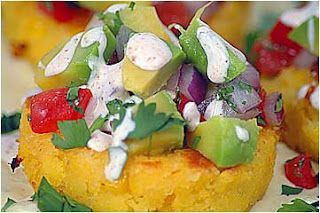 Chop House - Sweet Corn Tamale Cakes (Hoping this recipe is close, these things will make you sass yo' Mama) Sweet Corn Tamale Cakes, Corn Tamale Cakes, Tamale Cakes, Sweet Tamales, Bbq Grilling Recipes, Corn Tamales, Egg Bbq, Savory Foods, Paleo Food