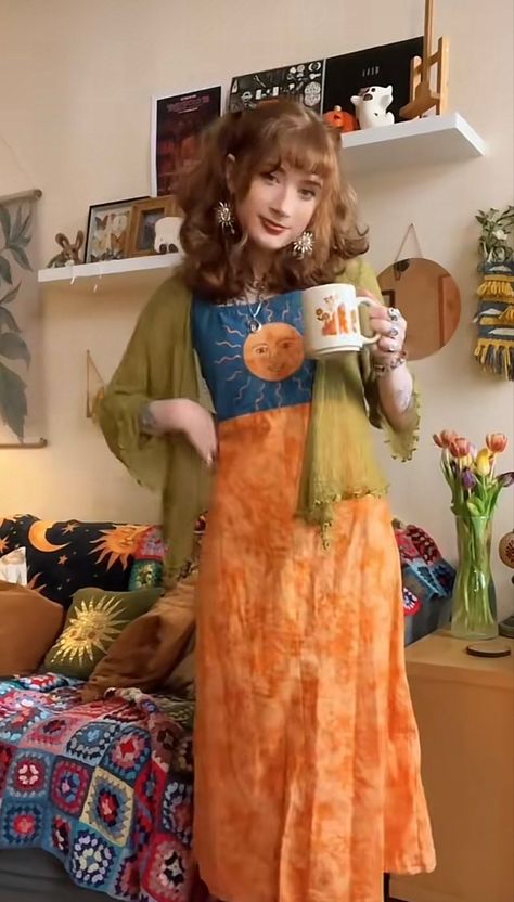 Artsy Layered Outfit, Earthcore Outfits Aesthetic, Ms Frizzle Outfits Aesthetic, Ms Frizzle Inspired Outfits, Wizardcore Outfit, Eclectic Maximalism Fashion, Abbott Elementary Janine Outfits, Mrs Frizzle Outfits, Orange Whimsigoth